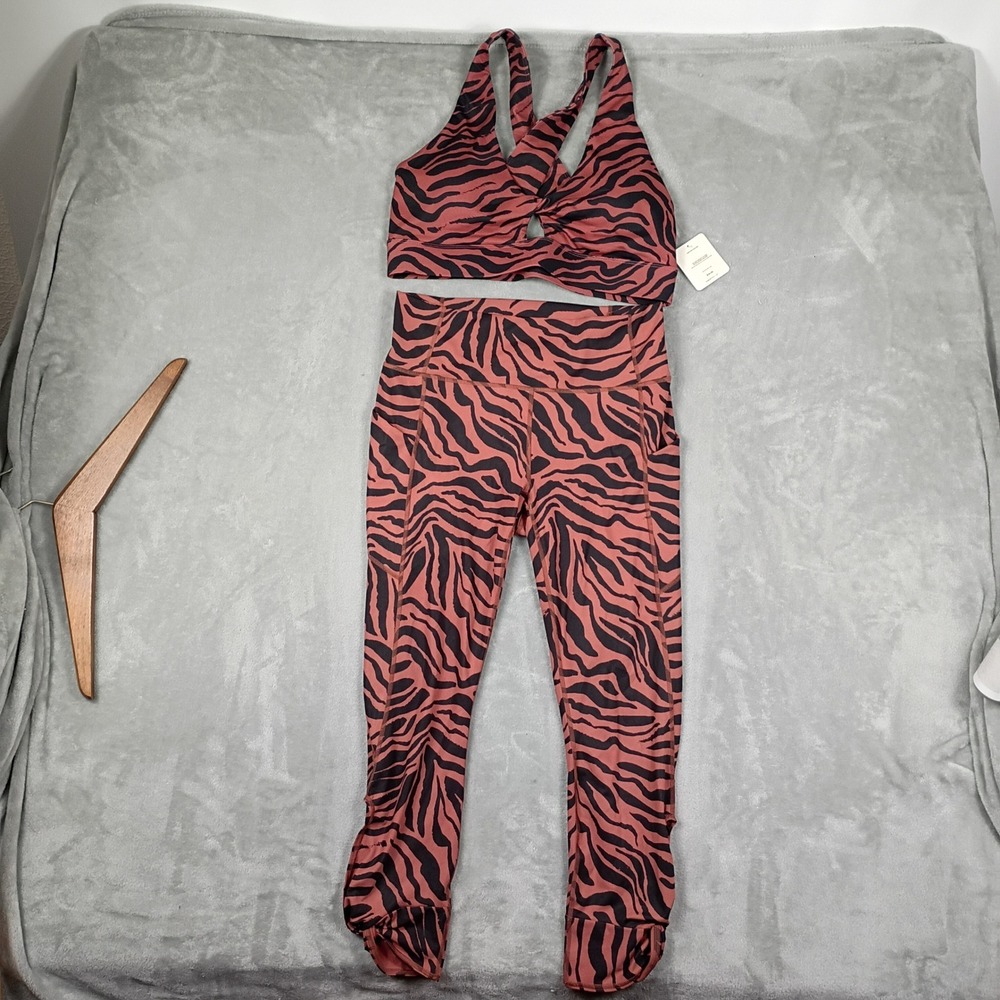 Fabletics Activewear Set Womens XL Brown Zebra Oasis Twist Bra Leggings NEW